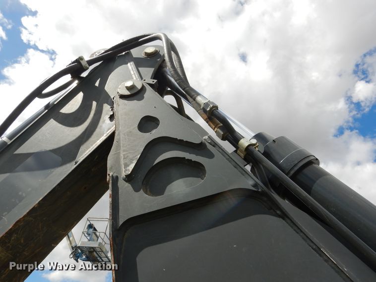 image for item DF2582 2013 John Deere 310K backhoe