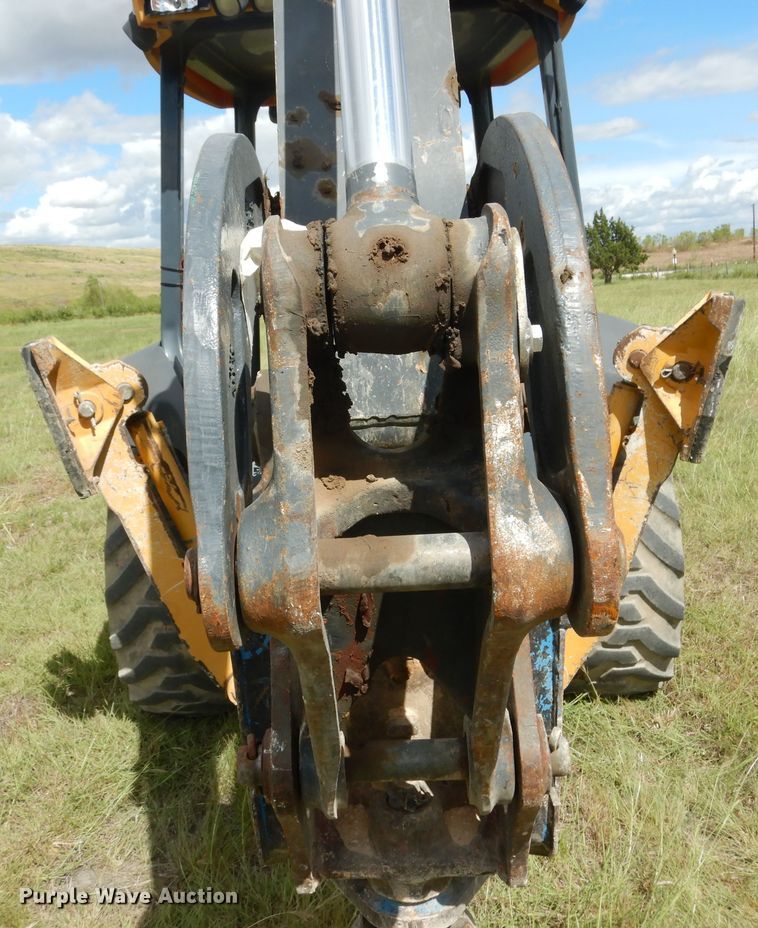 image for item DF2582 2013 John Deere 310K backhoe