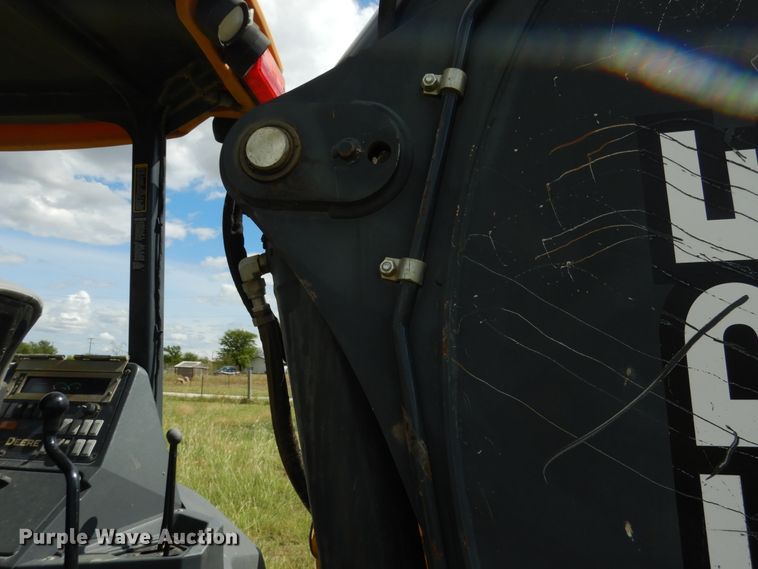 image for item DF2582 2013 John Deere 310K backhoe