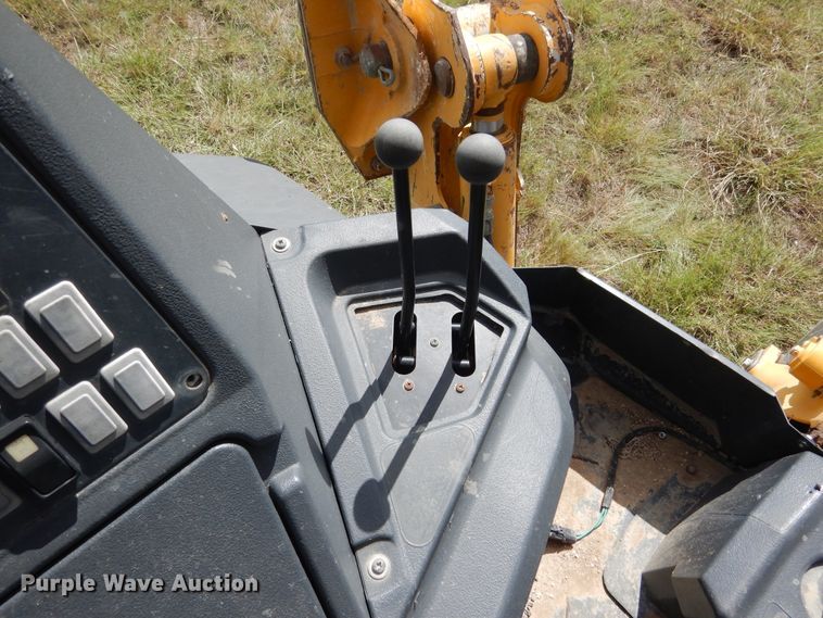 image for item DF2582 2013 John Deere 310K backhoe