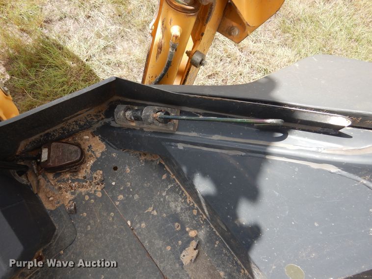 image for item DF2582 2013 John Deere 310K backhoe