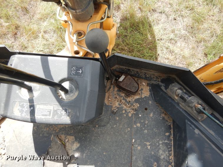 image for item DF2582 2013 John Deere 310K backhoe