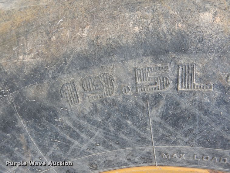 image for item DF2582 2013 John Deere 310K backhoe