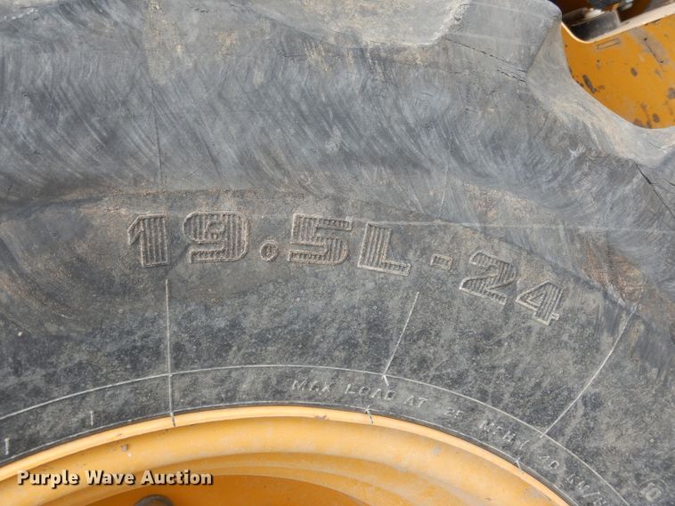 image for item DF2582 2013 John Deere 310K backhoe