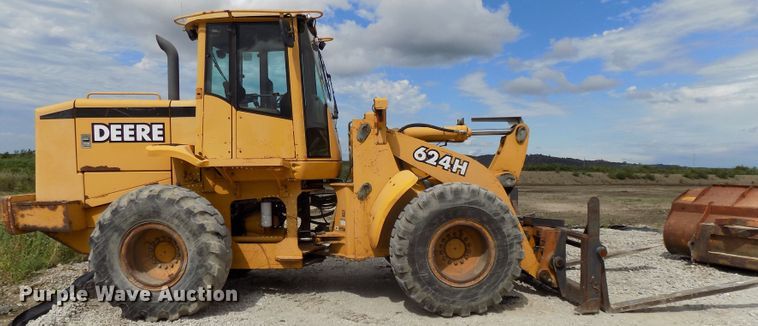 image for item DG2434 John Deere 624H wheel loader
