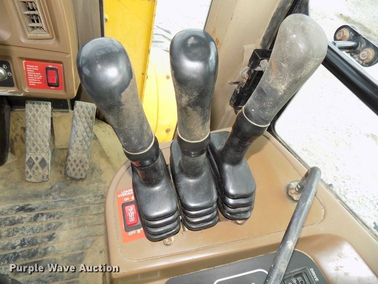 image for item DG2434 John Deere 624H wheel loader