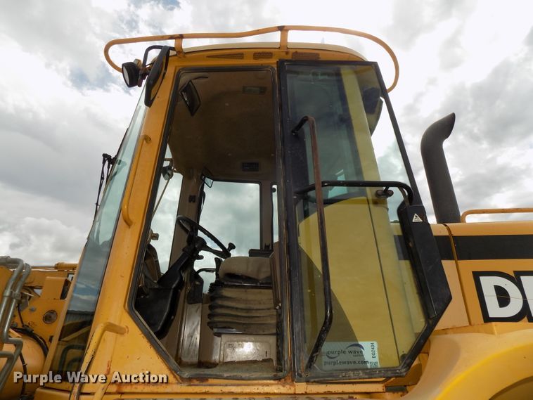 image for item DG2434 John Deere 624H wheel loader