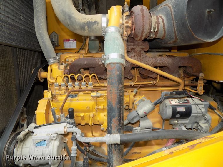 image for item DG2434 John Deere 624H wheel loader