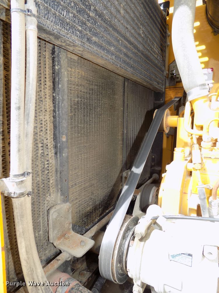 image for item DG2434 John Deere 624H wheel loader