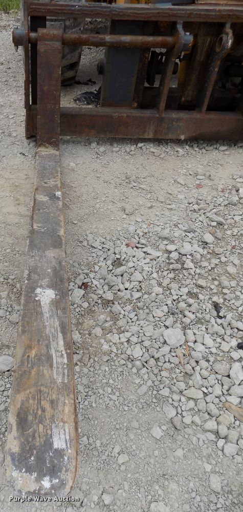 image for item DG2434 John Deere 624H wheel loader