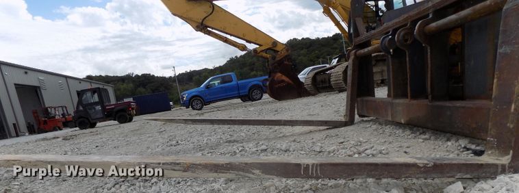 image for item DG2434 John Deere 624H wheel loader