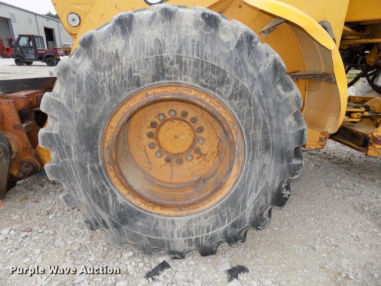 image for item DG2434 John Deere 624H wheel loader
