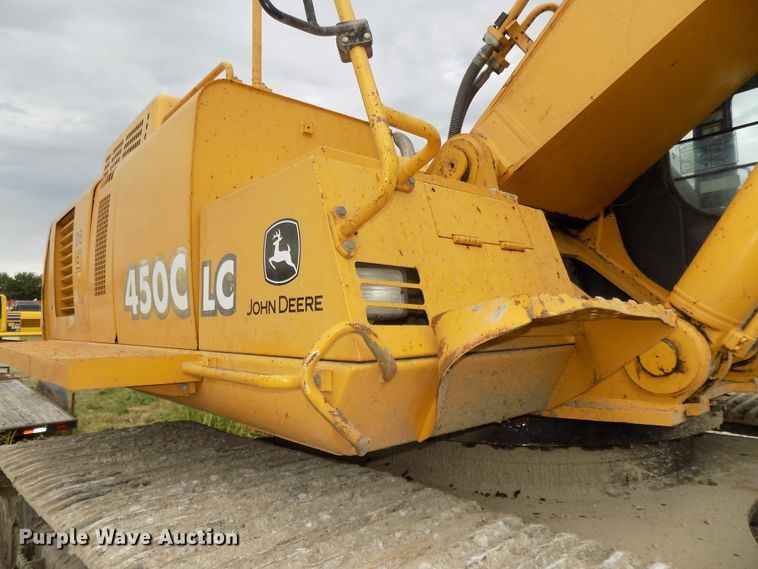 image for item DG2435 2003 John Deere 450C LC excavator