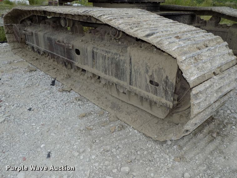 image for item DG2435 2003 John Deere 450C LC excavator