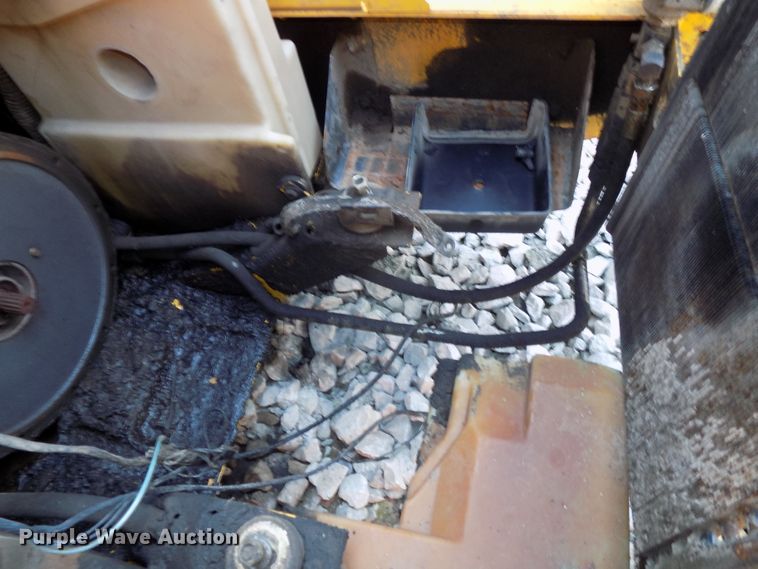 image for item DG2441 New Holland LS170 skid steer