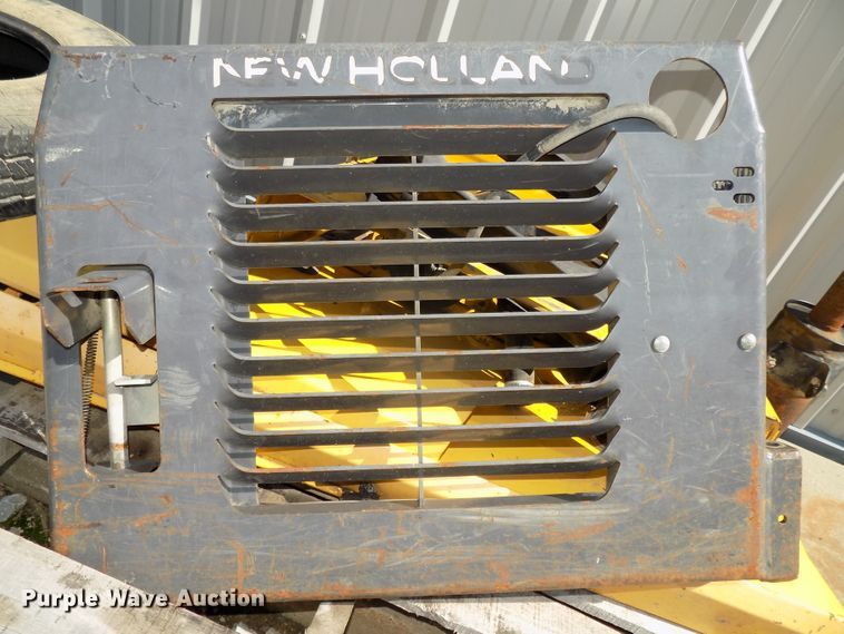 image for item DG2441 New Holland LS170 skid steer