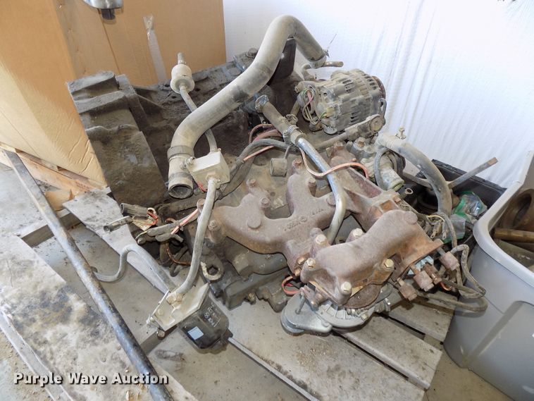 image for item DG2441 New Holland LS170 skid steer