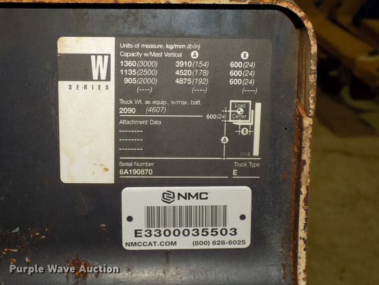 image for item DG2455 Crown 30WTT-S forklift