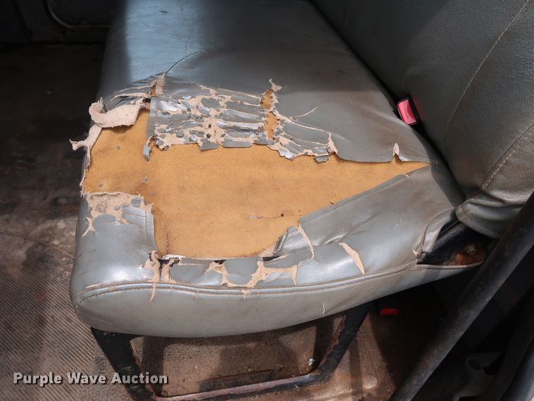 image for item DG4108 2004 International 4300 Crew Cab flatbed truck