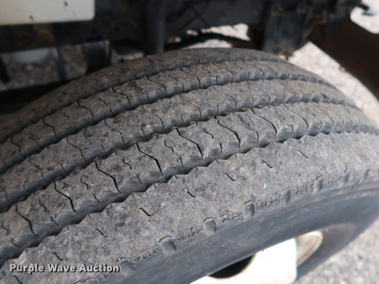 image for item DG4108 2004 International 4300 Crew Cab flatbed truck