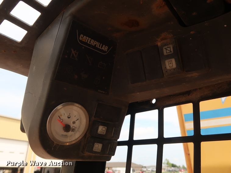 image for item DG4113 2007 Caterpillar 248B skid steer