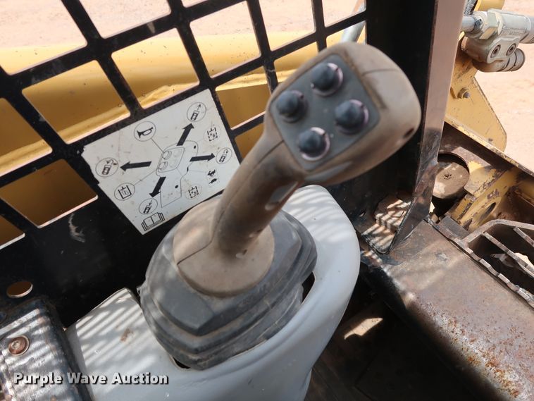 image for item DG4113 2007 Caterpillar 248B skid steer