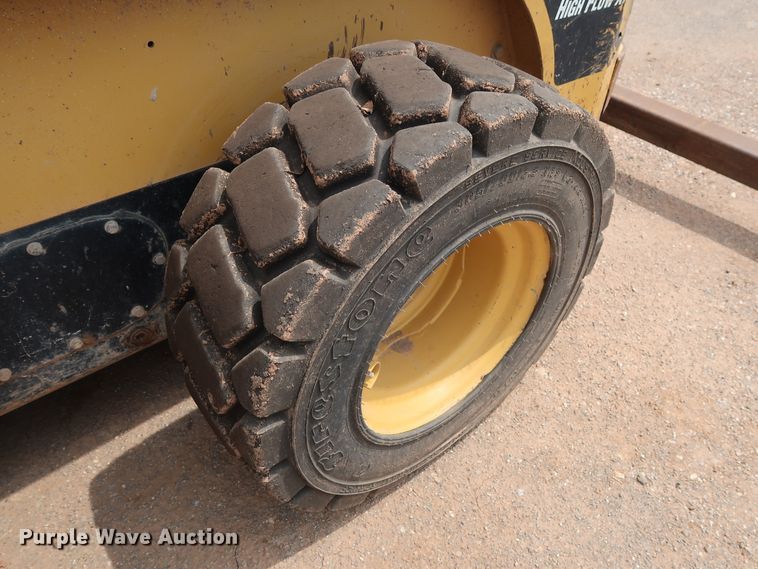 image for item DG4113 2007 Caterpillar 248B skid steer