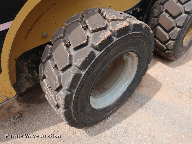 image for item DG4113 2007 Caterpillar 248B skid steer