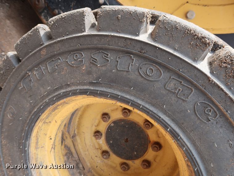 image for item DG4113 2007 Caterpillar 248B skid steer