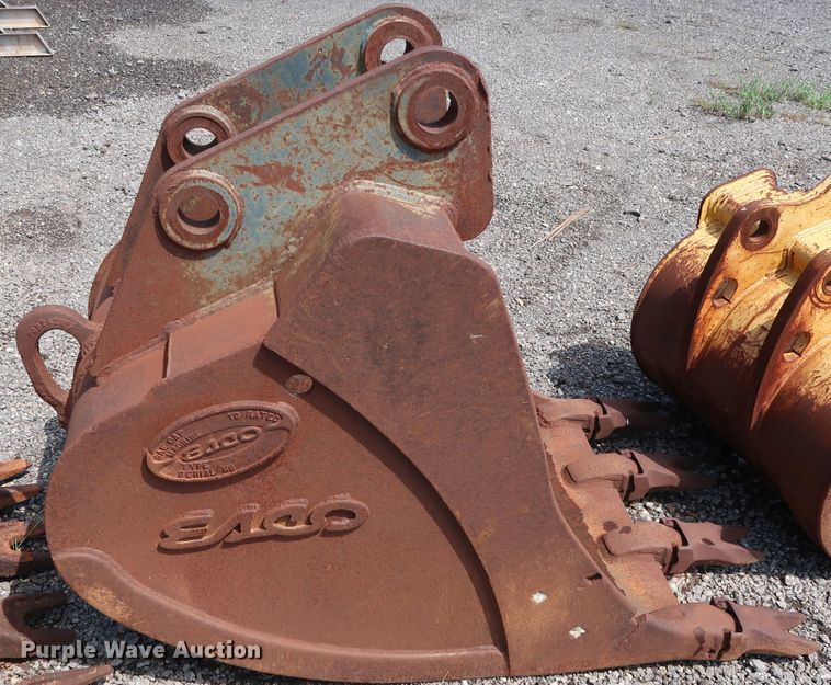 image for item DG4116 Esco 32"W excavator bucket