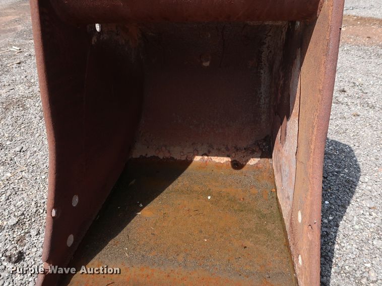 image for item DG4116 Esco 32"W excavator bucket