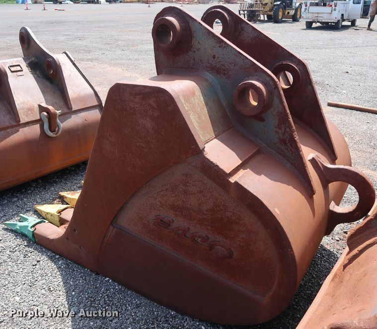 image for item DG4118 Esco 54"W excavator bucket