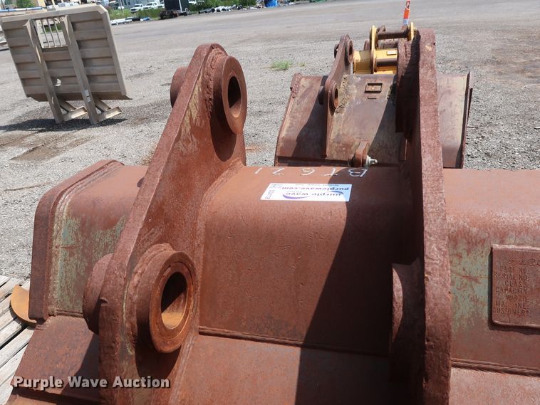 image for item DG4118 Esco 54"W excavator bucket