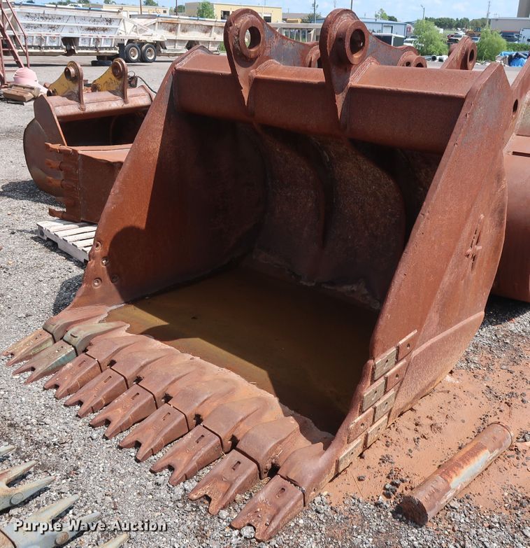 image for item DG4119 72"W excavator bucket
