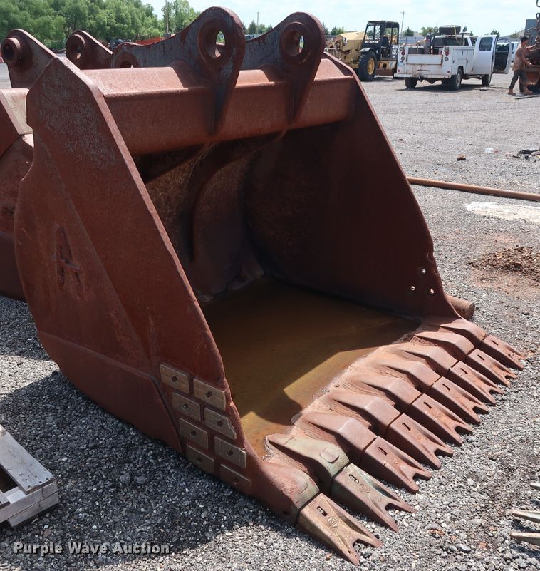 image for item DG4119 72"W excavator bucket