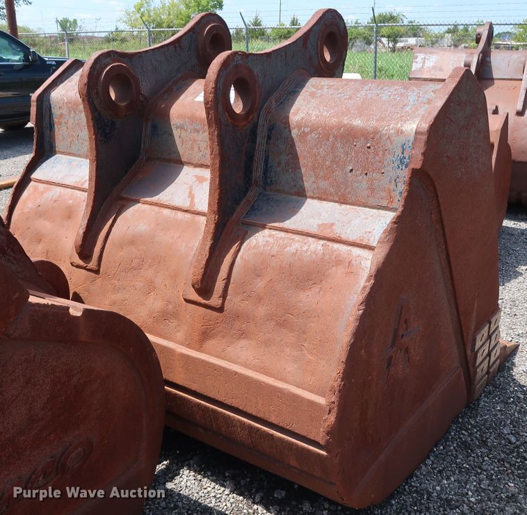 image for item DG4119 72"W excavator bucket