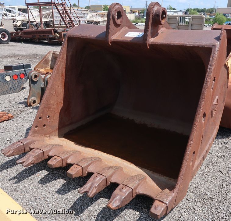image for item DG4121 Hensley 72"W excavator bucket
