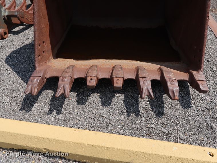 image for item DG4121 Hensley 72"W excavator bucket