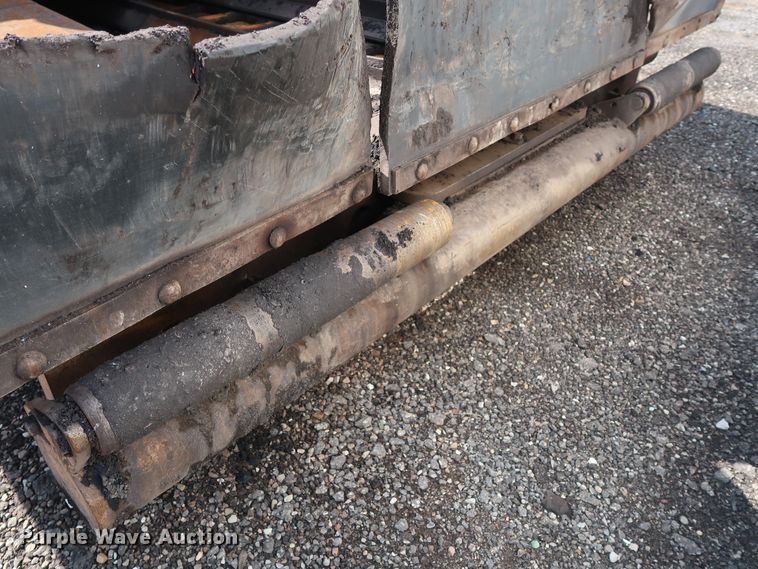 image for item DG4132 2000 Caterpillar AP-650B paver