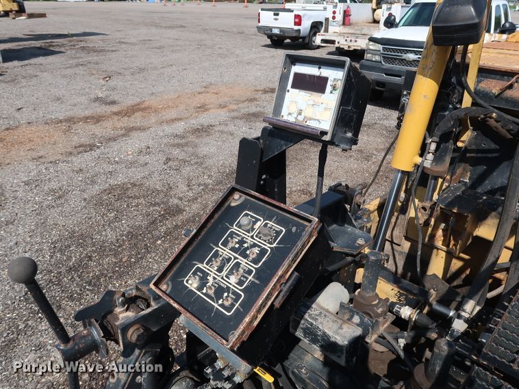 image for item DG4132 2000 Caterpillar AP-650B paver