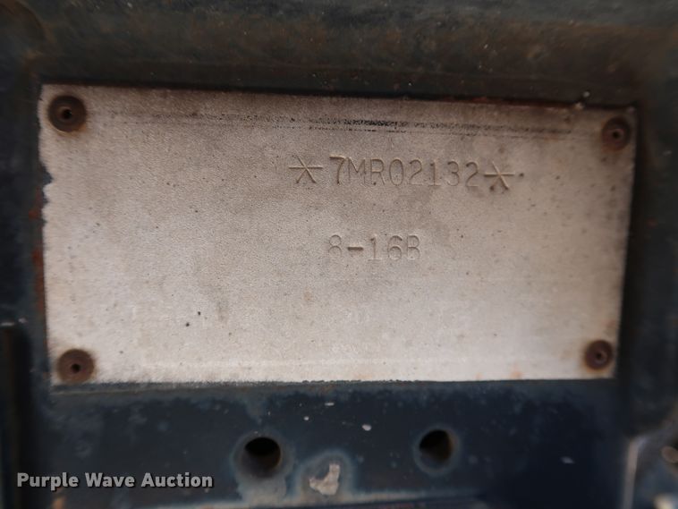 image for item DG4132 2000 Caterpillar AP-650B paver