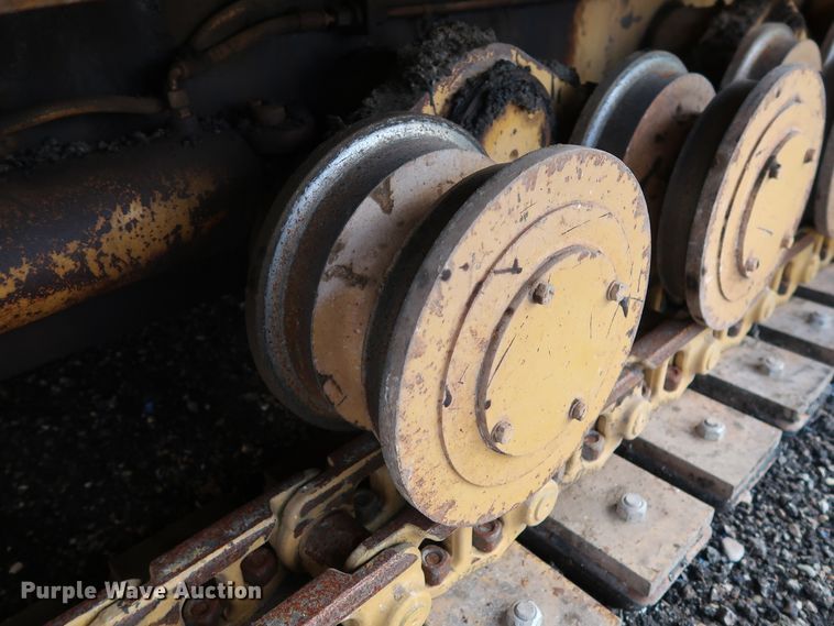 image for item DG4132 2000 Caterpillar AP-650B paver