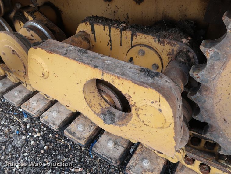 image for item DG4132 2000 Caterpillar AP-650B paver