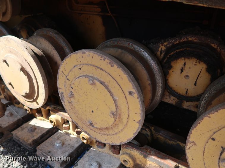 image for item DG4132 2000 Caterpillar AP-650B paver