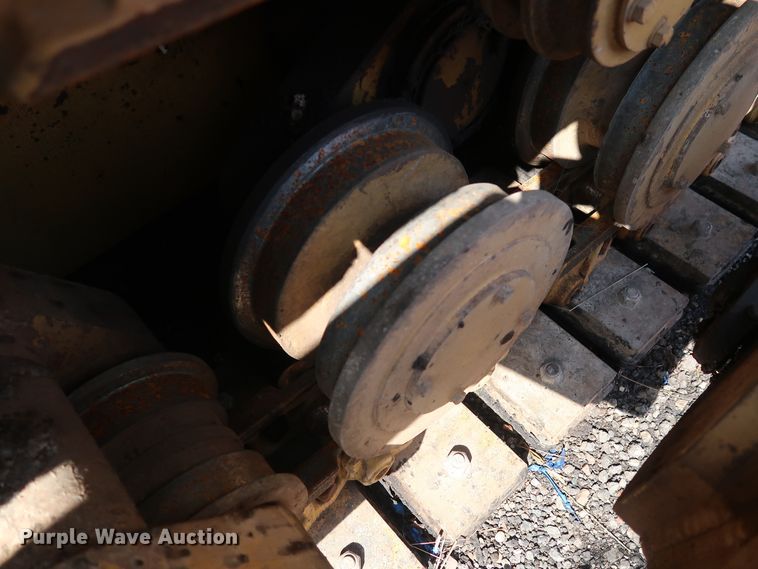 image for item DG4132 2000 Caterpillar AP-650B paver