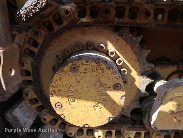 image for item DG4132 2000 Caterpillar AP-650B paver