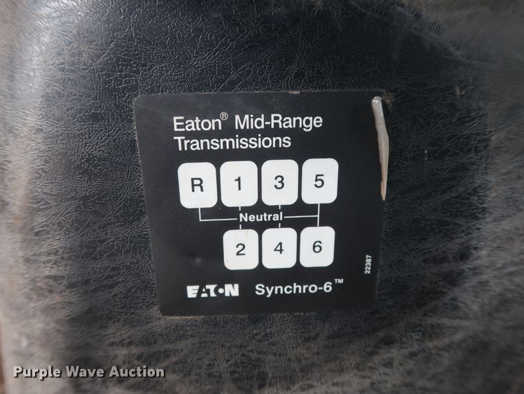 image for item DG4133 2003 International 4400 Crew Cab flatbed truck