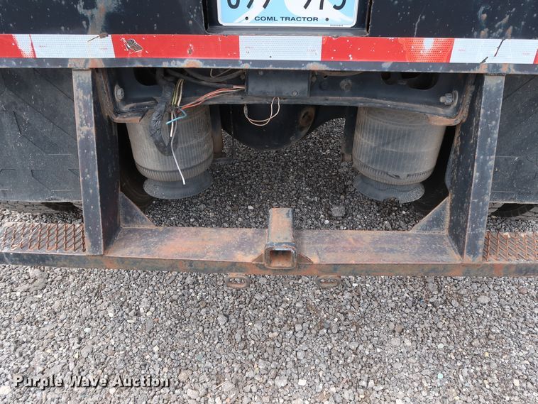 image for item DG4133 2003 International 4400 Crew Cab flatbed truck