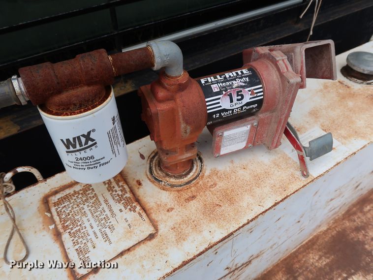 image for item DG4133 2003 International 4400 Crew Cab flatbed truck