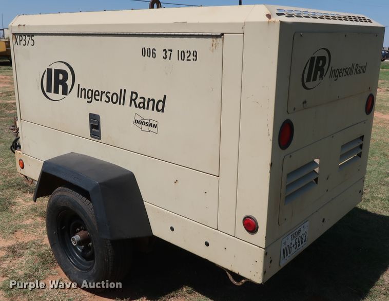 image for item DG4179 2011 Ingersoll Rand XP375WJD air compressor